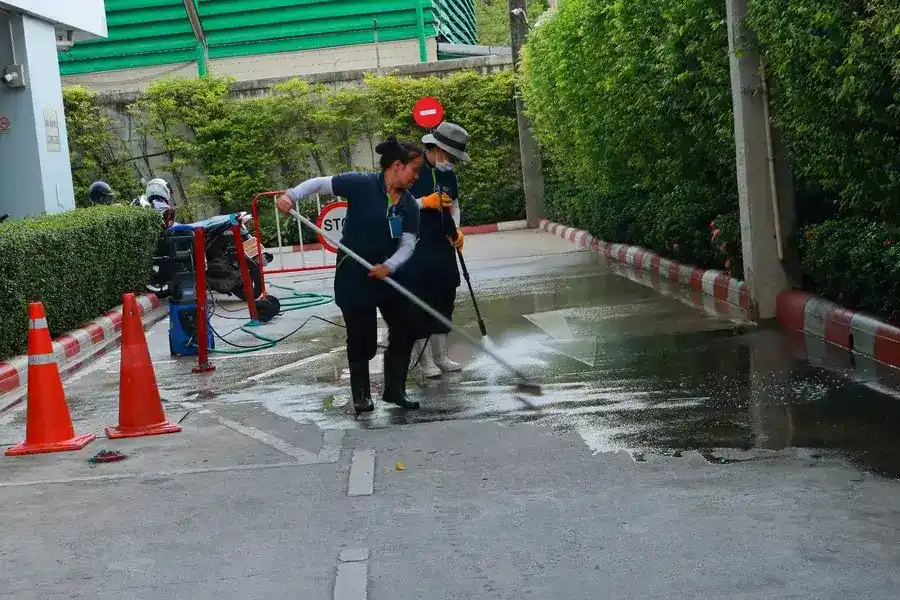 How Regular Concrete Cleaning Enhances Property Appearance in New Port Richey, FL How Regular Concrete Cleaning Enhances Property Appearance in New Port Richey, FL